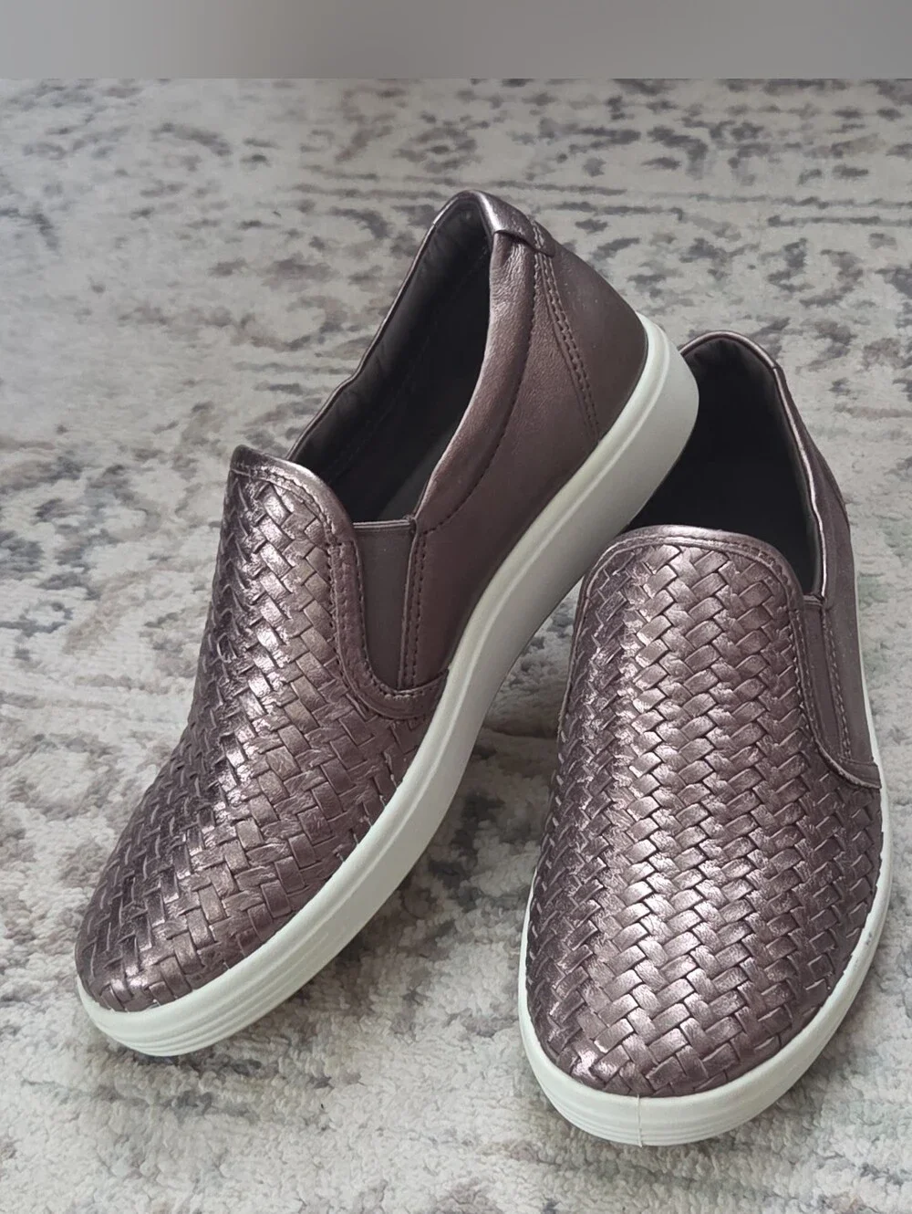 ECCO Soft 7 Woven Stone Metallic Leather Slip On 2.0 Sneaker Size 4/4.5